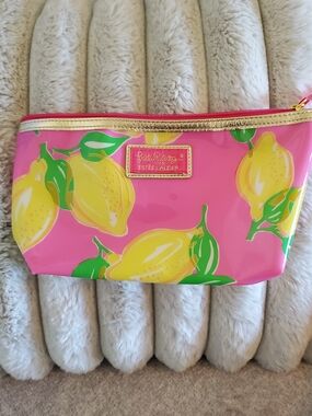 Estee Lauder Lilly Pulitzer Pink and Yellow Makeup Bag